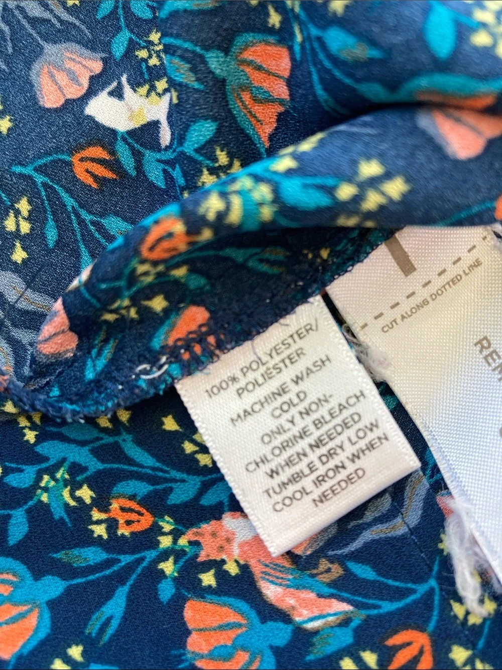 Loft Bunny Fox Floral Sleeveless Blouse XXL - Picture 8 of 11